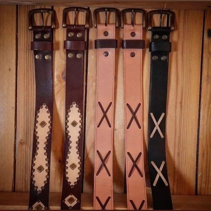 Amplia variedad en cinturones rockers de diferentes diseños, os lo hacemos a medida de tú cintura,  Consúltenos sin compromiso, muy pronto nuevos diseños y modelos. 