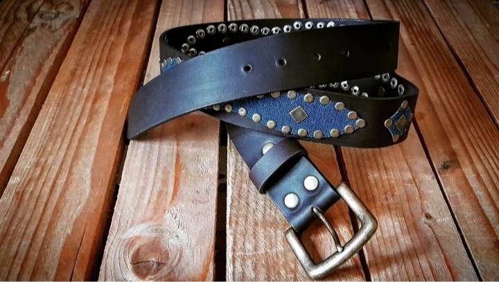 Nueva colección de cinturones Western 4 cm de ancho 75 euros Ref: 085