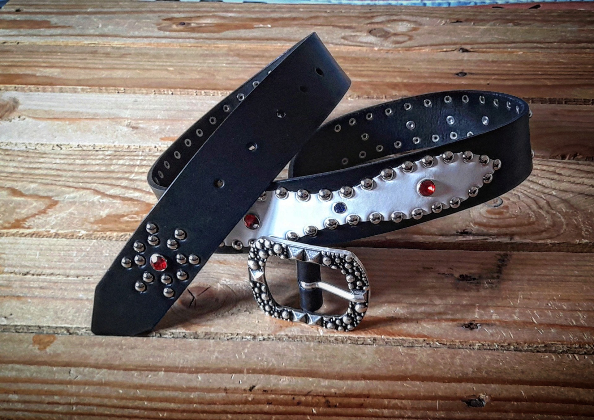 Nueva colección de cinturones Western 4 cm de ancho 90 euros Ref: 087