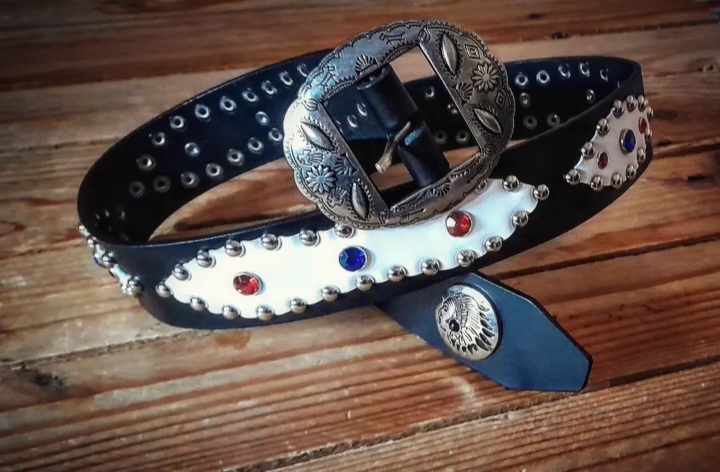 Nueva colección de cinturones Western 90 euros Ref: 122