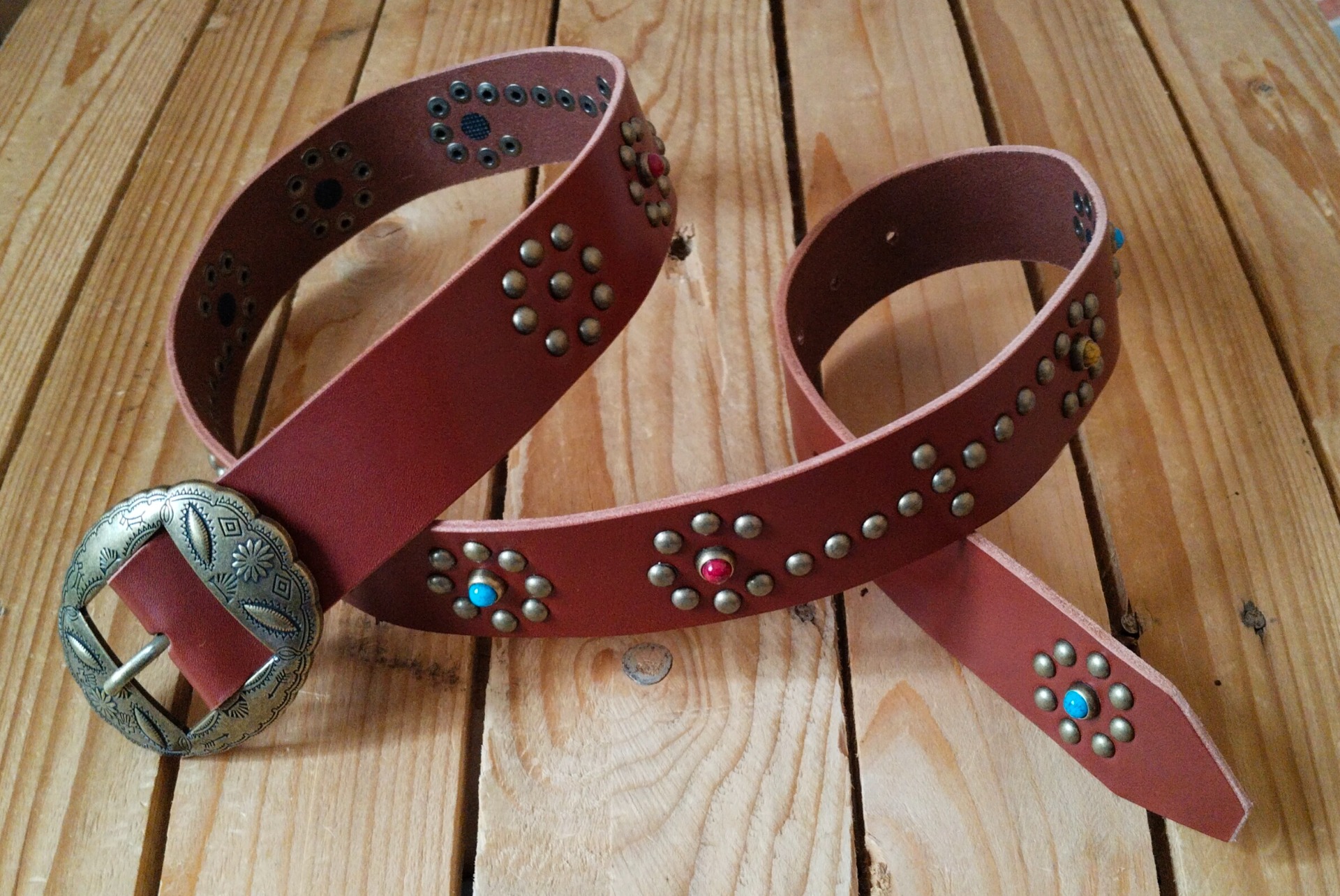 Nueva colección del cinturón western de 4 cm de ancho 95 euros Ref: 183